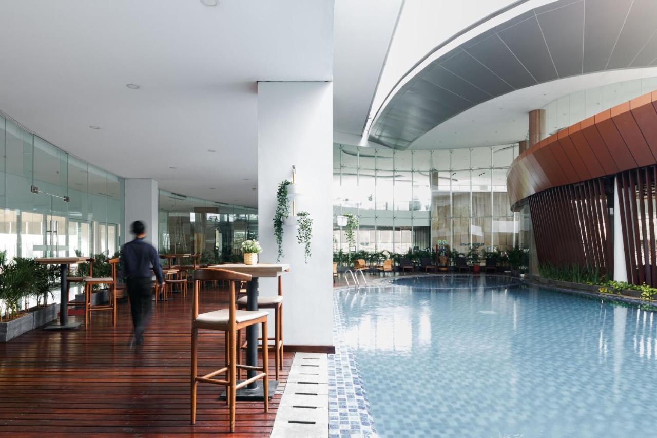 Antero Hotel Jababeka Чікаранґ Екстер'єр фото