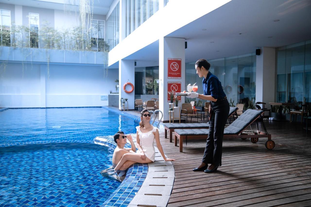 Antero Hotel Jababeka Чікаранґ Екстер'єр фото